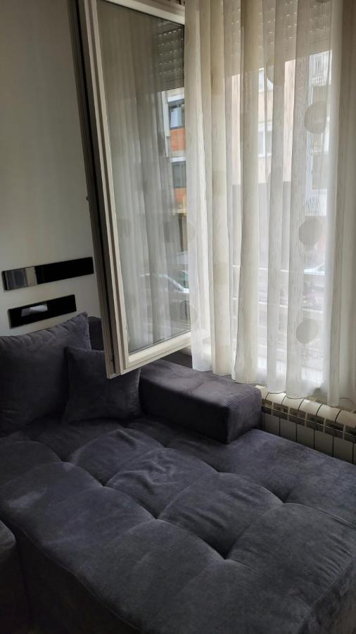 Apartman Ema Apartment Valjevo Exterior photo