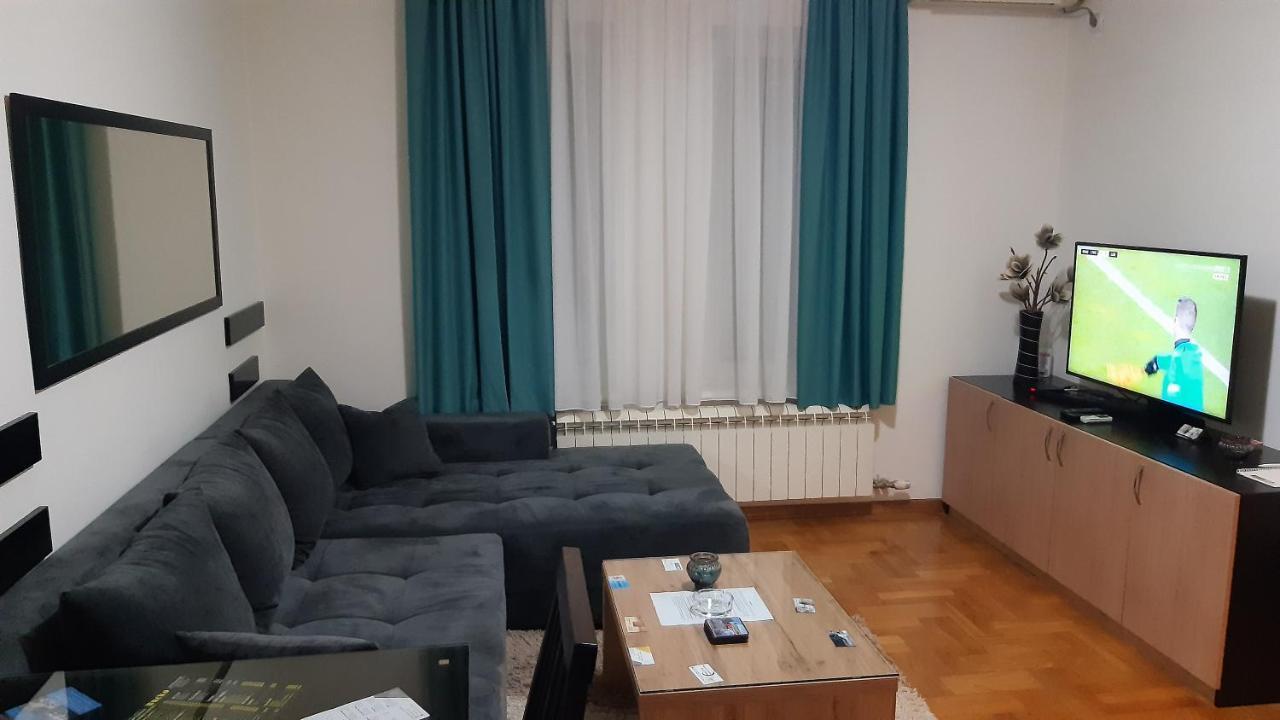 Apartman Ema Apartment Valjevo Exterior photo