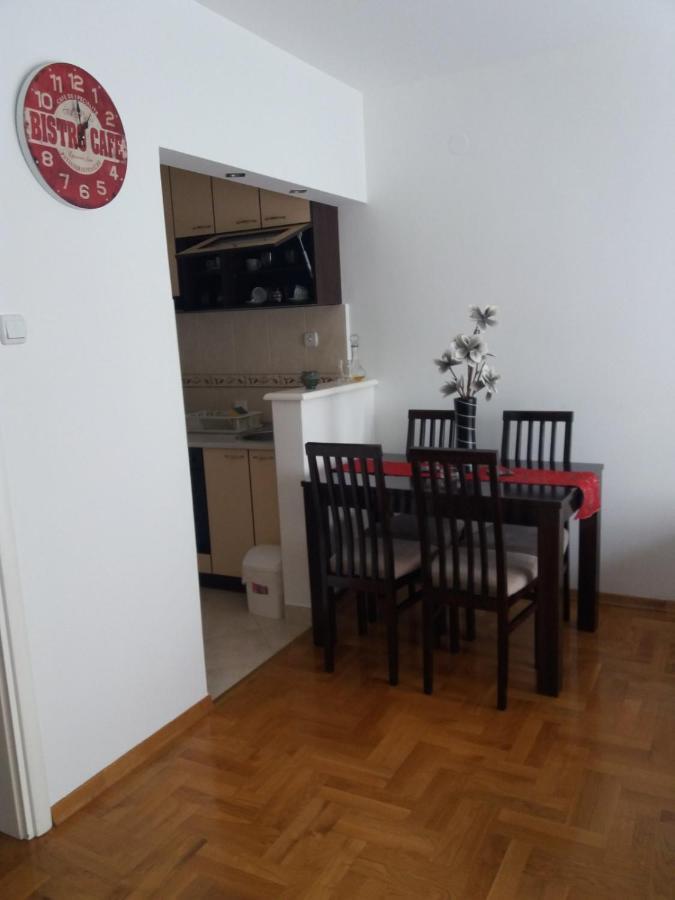 Apartman Ema Apartment Valjevo Exterior photo